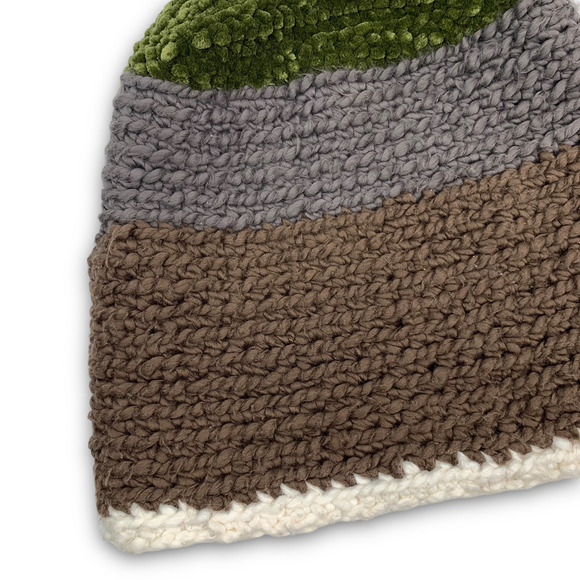 Hand made crochet woven oversized winter hat - Picture 5 of 12